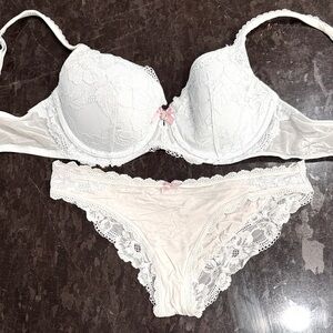 Victoria’s Secret lingerie set dream angels